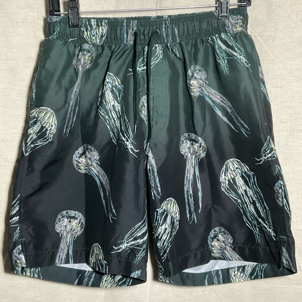 Old Navy Men Beach Shorts, Sz: Small.